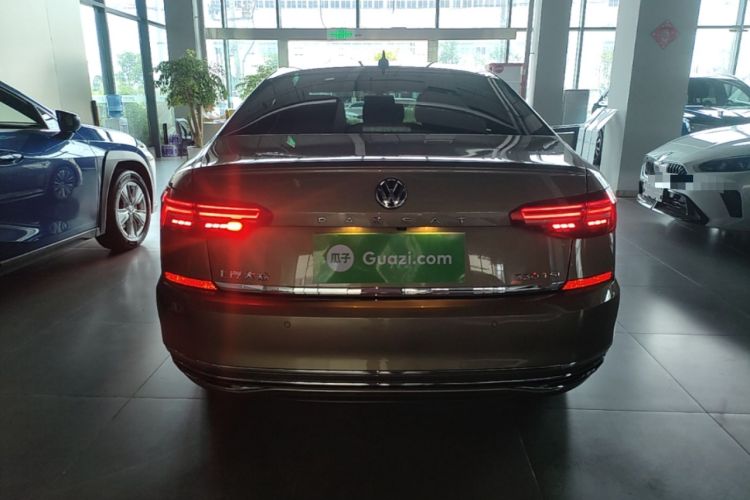 Used Volkswagen Passat 2020 330TSI Luxury Edition China VI Rear