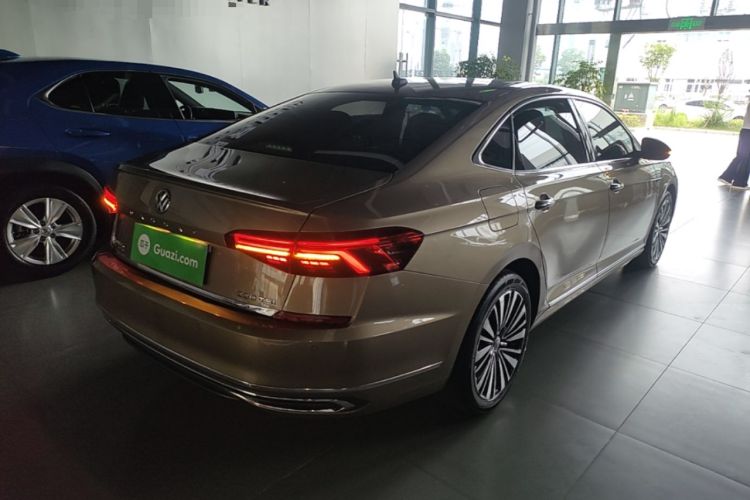 Used Volkswagen Passat 2020 330TSI Luxury Edition China VI Rear Right 45 Deg
