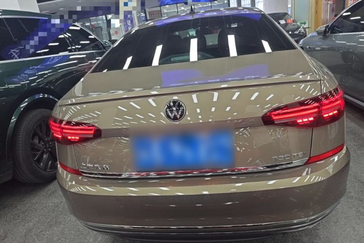 Used Volkswagen Passat 2020 Revised Version 330TSI Luxury Edition China VI Standard Rear