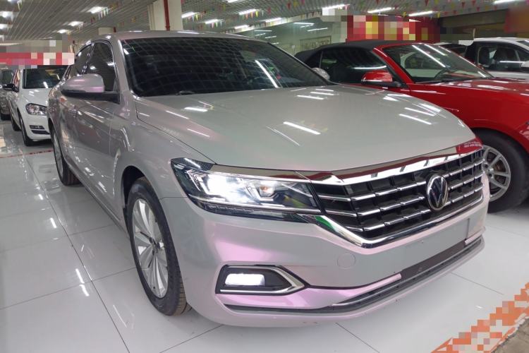 Used Volkswagen Passat 2020 Facelift 330TSI Elite Edition China VI Standard Exterior 1