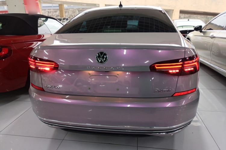 Used Volkswagen Passat 2020 Facelift 330TSI Elite Edition China VI Standard Rear