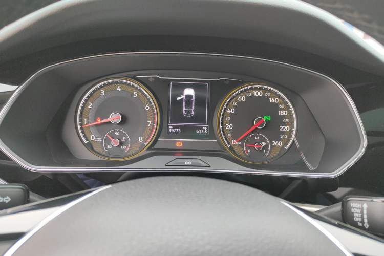 Used Volkswagen Passat 2020 330TSI Elite Edition China VI Instrument Cluster