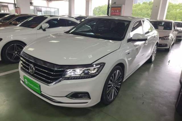 Used Volkswagen Passat 2020 330TSI Luxury Edition China VI