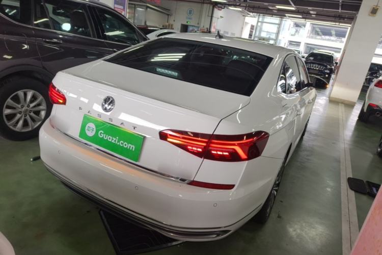 Used Volkswagen Passat 2020 330TSI Luxury Edition China VI Rear Right 45 Deg