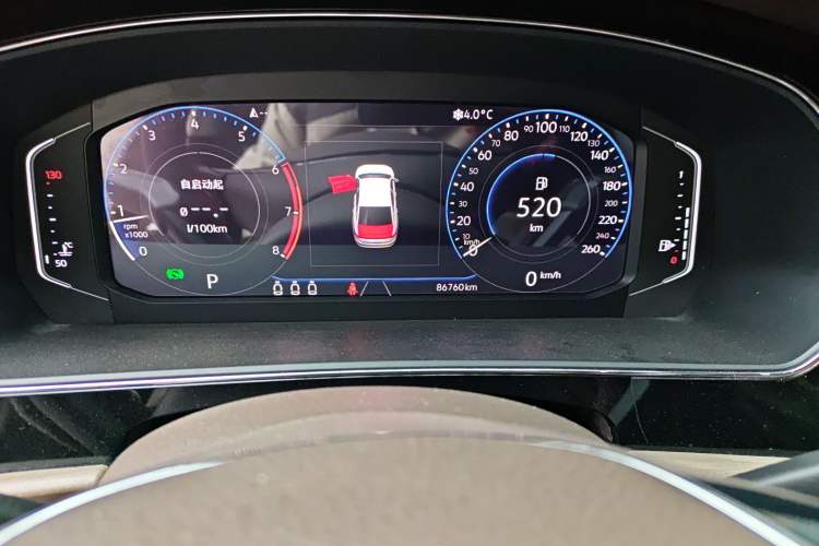 Used Volkswagen Passat 2020 330TSI Luxury Edition China VI Odometer Close Up