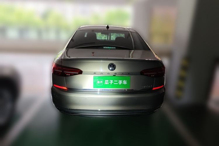 Used Volkswagen Passat 2020 330TSI Luxury Edition China VI Rear
