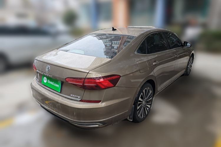 Used Volkswagen Passat 2020 330TSI Luxury Edition China VI Rear Right 45 Deg