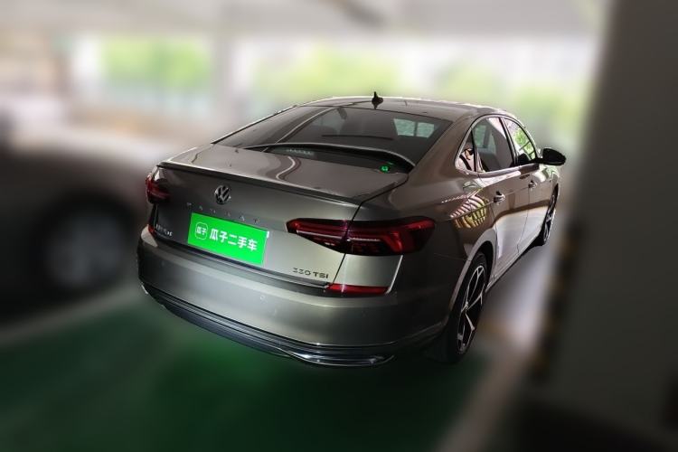 Used Volkswagen Passat 2020 330TSI Luxury Edition China VI Rear Right 45 Deg