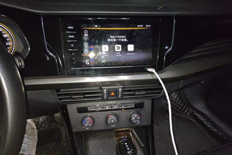 Used Volkswagen Passat 2021 330TSI Elite Edition Audio And AC Panel