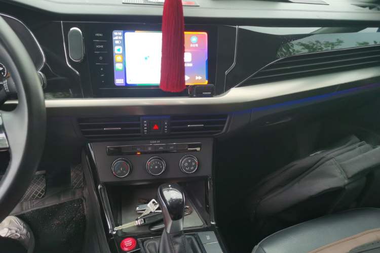 Used Volkswagen Passat 2021 330TSI Elite Edition Audio And AC Panel
