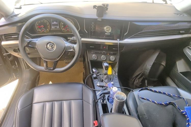 Used Volkswagen Passat 2021 280TSI Business Edition Center Console