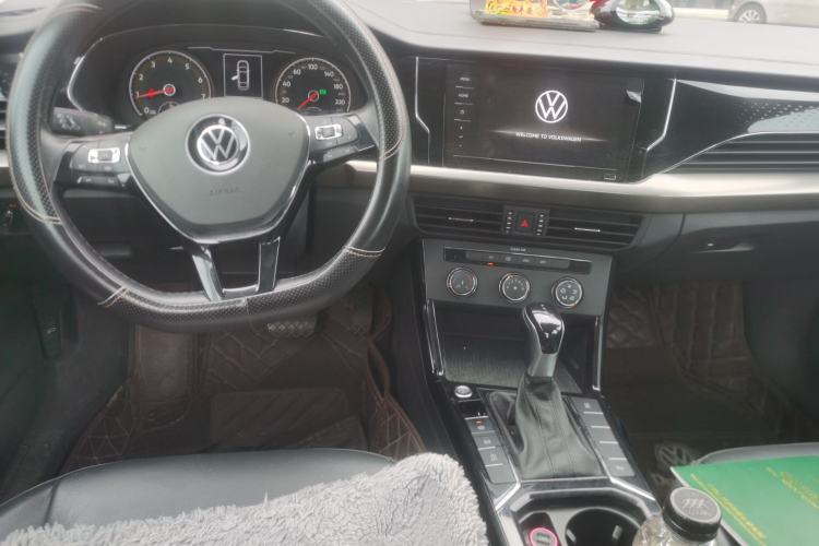 Used Volkswagen Passat 2021 330TSI Elite Edition Center Console