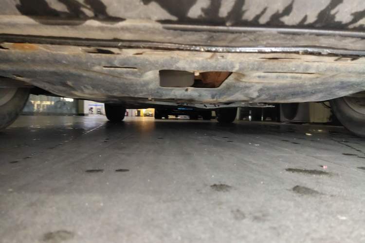 Used Volkswagen Passat  Chassis Front