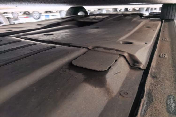 Used Volkswagen Passat 2021 330TSI Elite Edition Chassis Rear Left