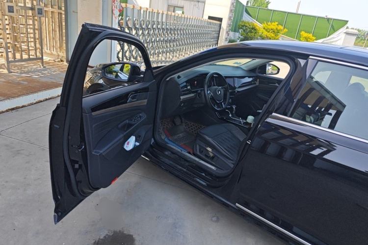 Used Volkswagen Passat 2021 330TSI Luxury Edition Driver Seat