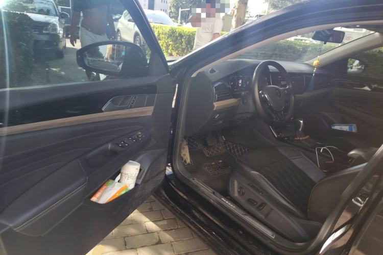 Used Volkswagen Passat 2021 330TSI Luxury Edition Driver Seat