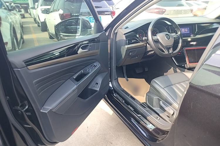 Used Volkswagen Passat 2021 280TSI Business Edition Driver Seat