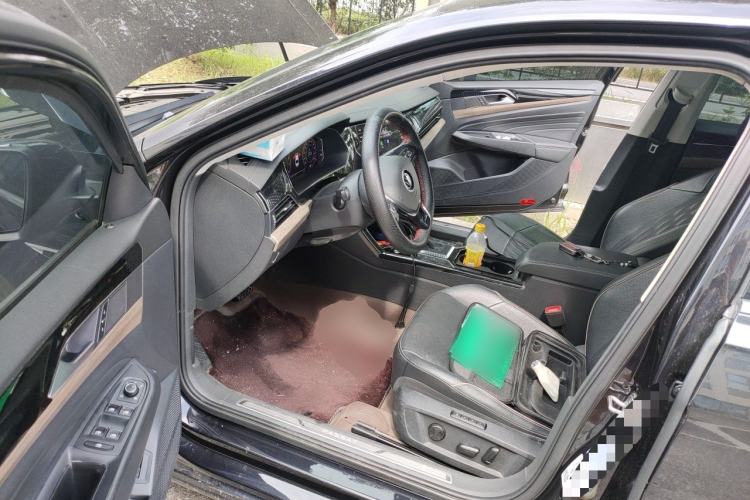 Used Volkswagen Passat 2021 330TSI Luxury Edition Driver Seat