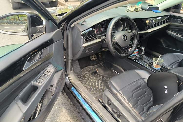 Used Volkswagen Passat 2021 280TSI Elite Edition Driver Seat