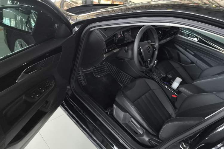 Used Volkswagen Passat 2021 280TSI Business Edition Driver Seat