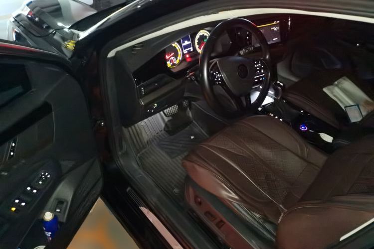 Used Volkswagen Passat 2021 280TSI Elite Edition Driver Seat
