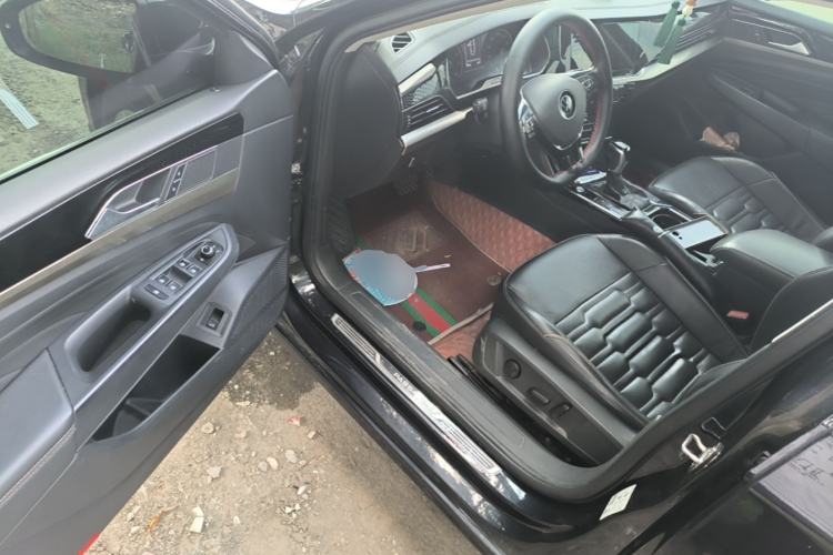 Used Volkswagen Passat 2021 330TSI Elite Edition Driver Seat