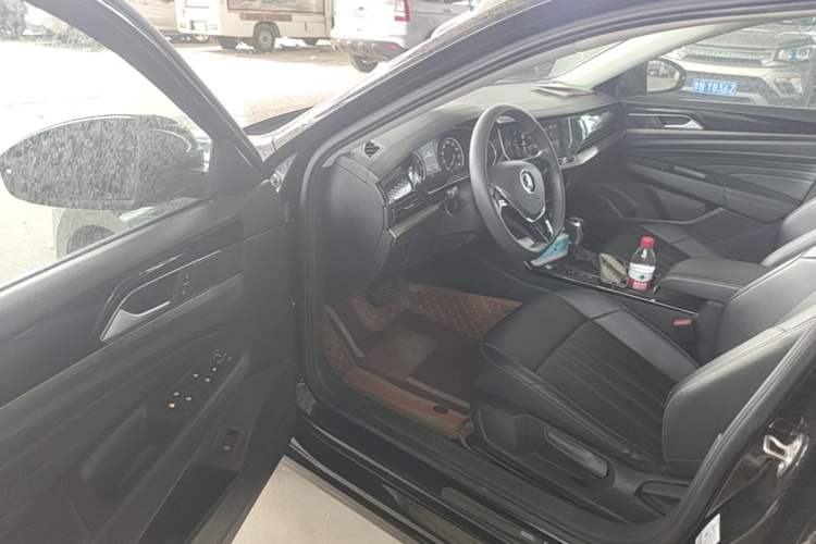 Used Volkswagen Passat 2021 280TSI Business Edition Driver Seat