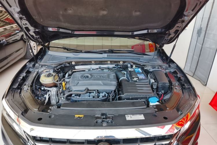 Used Volkswagen Passat 2021 380TSI Luxury Edition Engine Bay