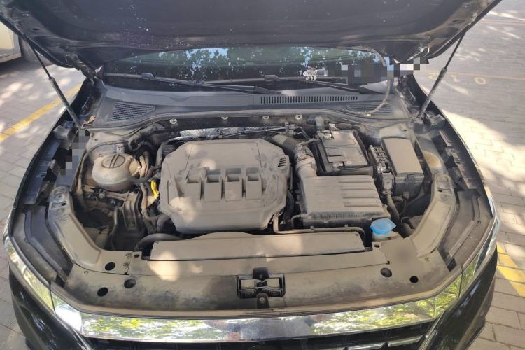 Used Volkswagen Passat 2021 330TSI Luxury Edition Engine Bay