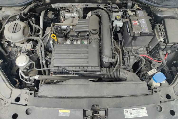 Used Volkswagen Passat 2021 280TSI Elite Edition Engine Bay