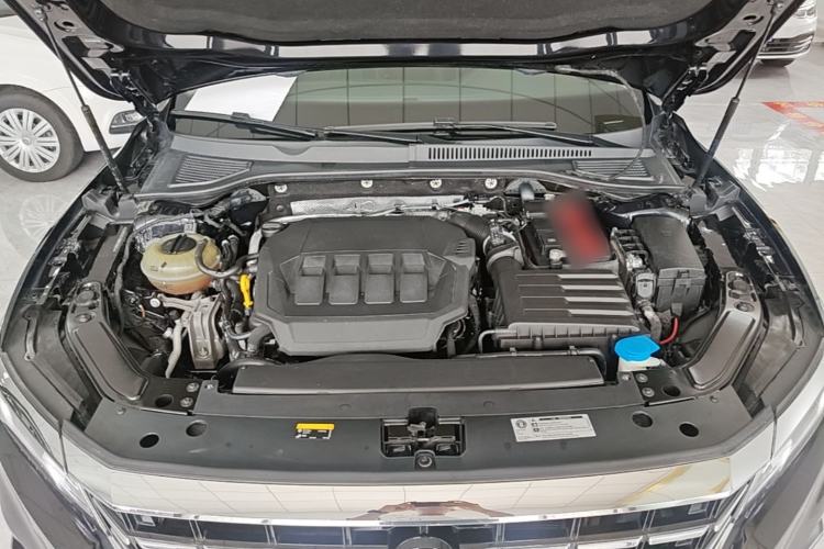 Used Volkswagen Passat 2021 330TSI Luxury Edition Engine Bay