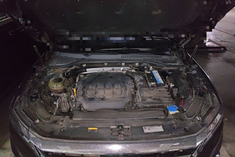 Used Volkswagen Passat 2021 330TSI Elite Edition Engine Bay
