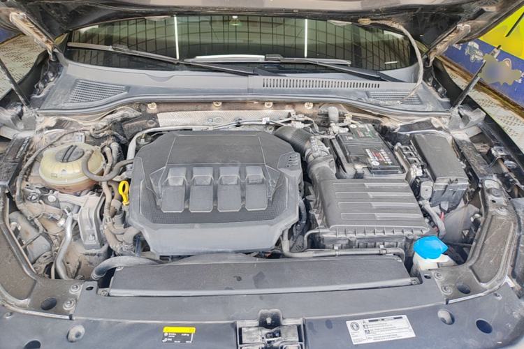Used Volkswagen Passat 2021 330TSI Elite Edition Engine Bay