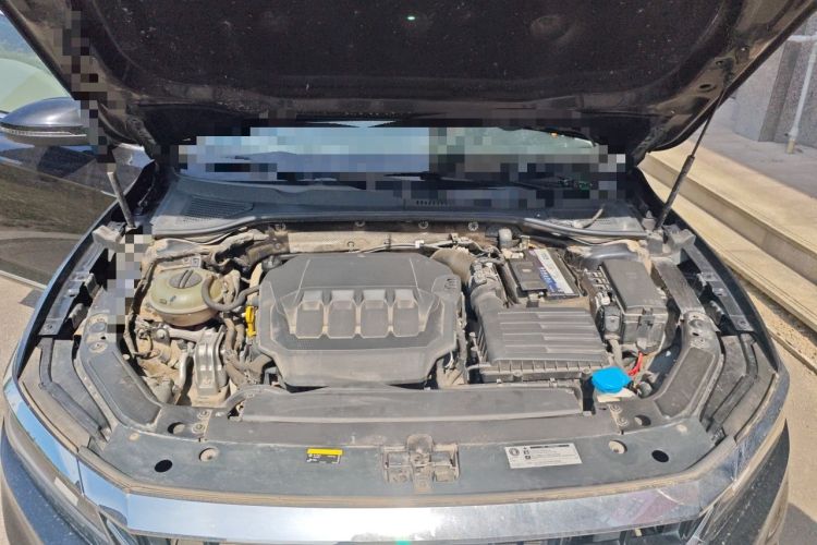 Used Volkswagen Passat 2021 330TSI Luxury Edition Engine Bay