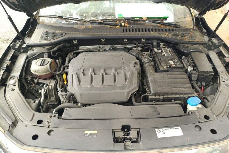Used Volkswagen Passat 2021 330TSI Luxury Edition Engine Bay
