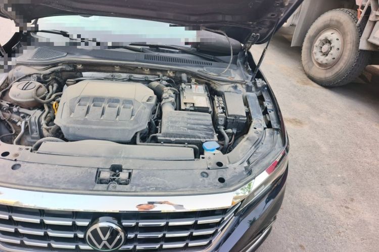 Used Volkswagen Passat 2021 330TSI Elite Edition Engine Bay Left