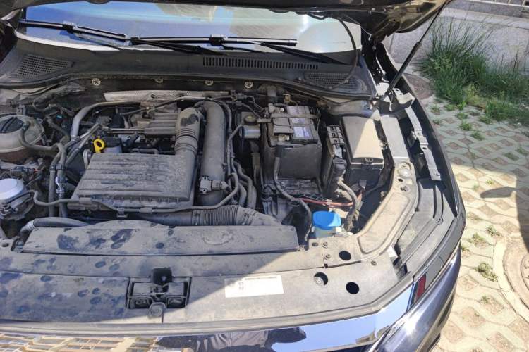 Used Volkswagen Passat 2021 280TSI Business Edition Engine Bay Left