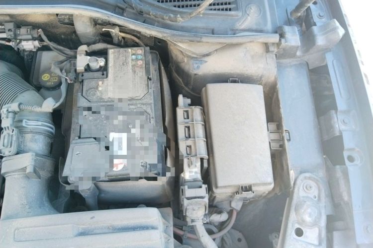 Used Volkswagen Passat 2021 330TSI Luxury Edition Engine Bay Left