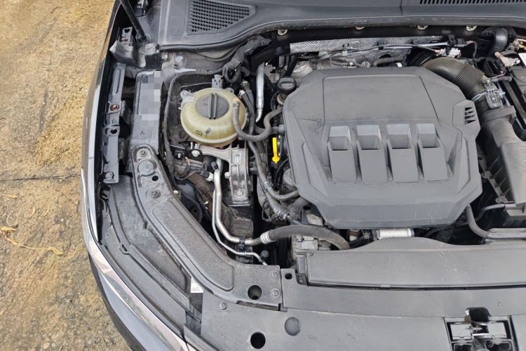 Used Volkswagen Passat 2021 330TSI Elite Edition Engine Bay Right