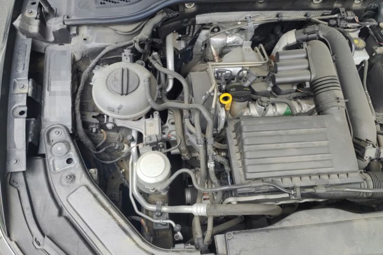 Used Volkswagen Passat 2021 280TSI Elite Edition Engine Bay Right