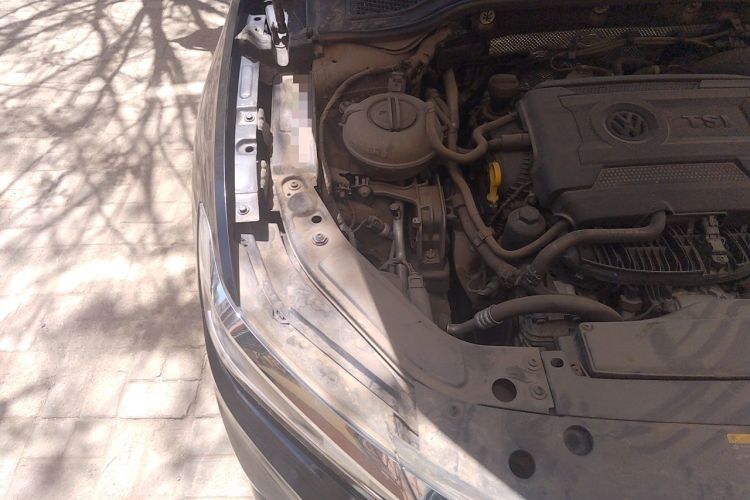 Used Volkswagen Passat 2021 380TSI Luxury Edition Engine Bay Right