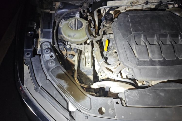 Used Volkswagen Passat 2021 330TSI Elite Edition Engine Bay Right