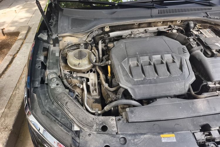 Used Volkswagen Passat 2021 330TSI Elite Edition Engine Bay Right