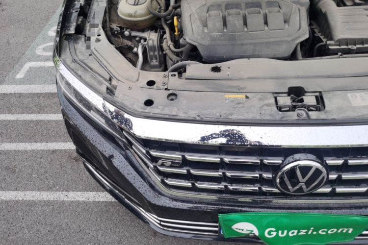 Used Volkswagen Passat 2021 330TSI Elite Edition Engine Bay Right