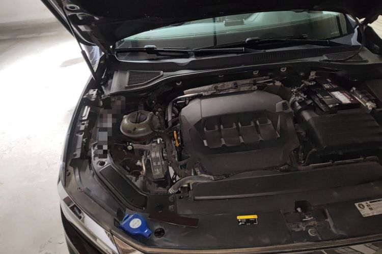 Used Volkswagen Passat 2021 330TSI Luxury Edition Engine Bay Right