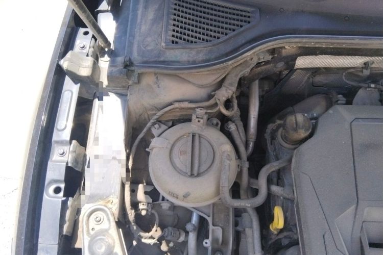 Used Volkswagen Passat 2021 330TSI Luxury Edition Engine Bay Right