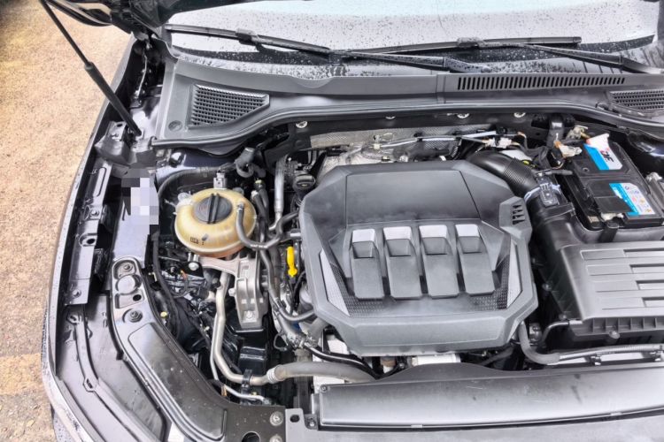 Used Volkswagen Passat 2021 330TSI Elite Edition Engine Bay Right
