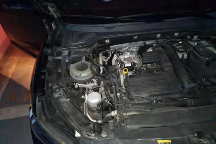Used Volkswagen Passat 2021 280TSI Elite Edition Engine Bay Right