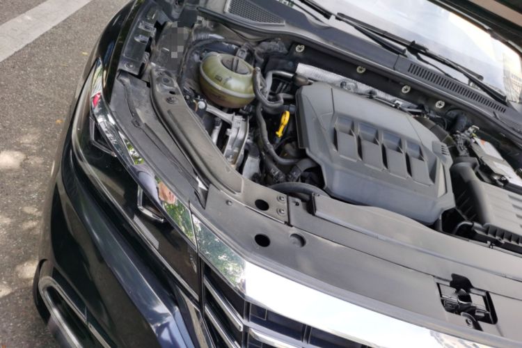 Used Volkswagen Passat 2021 330TSI Elite Edition Engine Bay Right