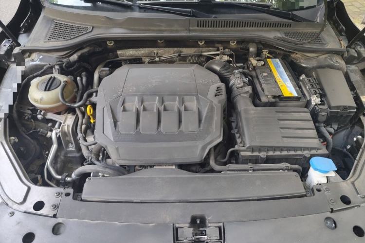 Used Volkswagen Passat 2021 330TSI Elite Edition Engine Bay